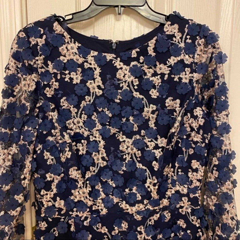 XSCAPE 3D-Floral Lace Midi Dress in Navy/Blush - Picture 4 of 11
